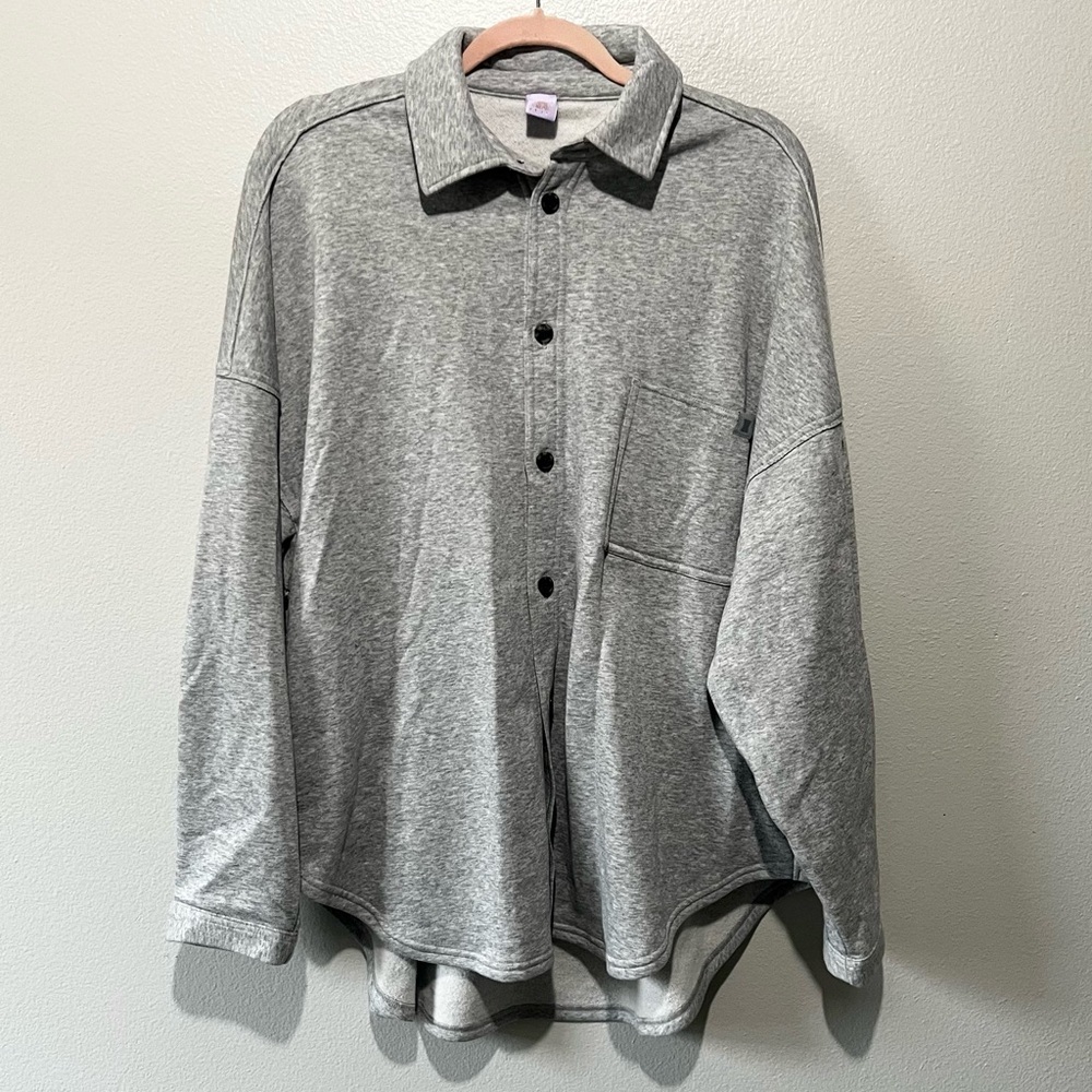 Savage X Fenty-Gray Button-Up Oversized Shirt/Swe… - image 1